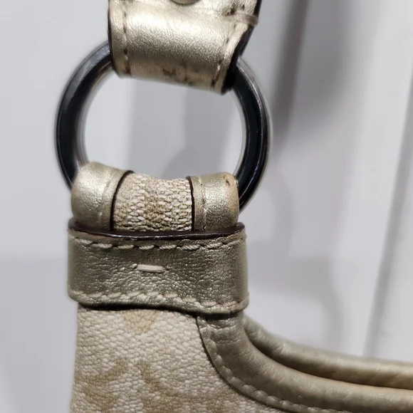 Coach Vintage Shoulder Bag, and wallet Signature, Beige, M1073-F15704 - Picture 7 of 16